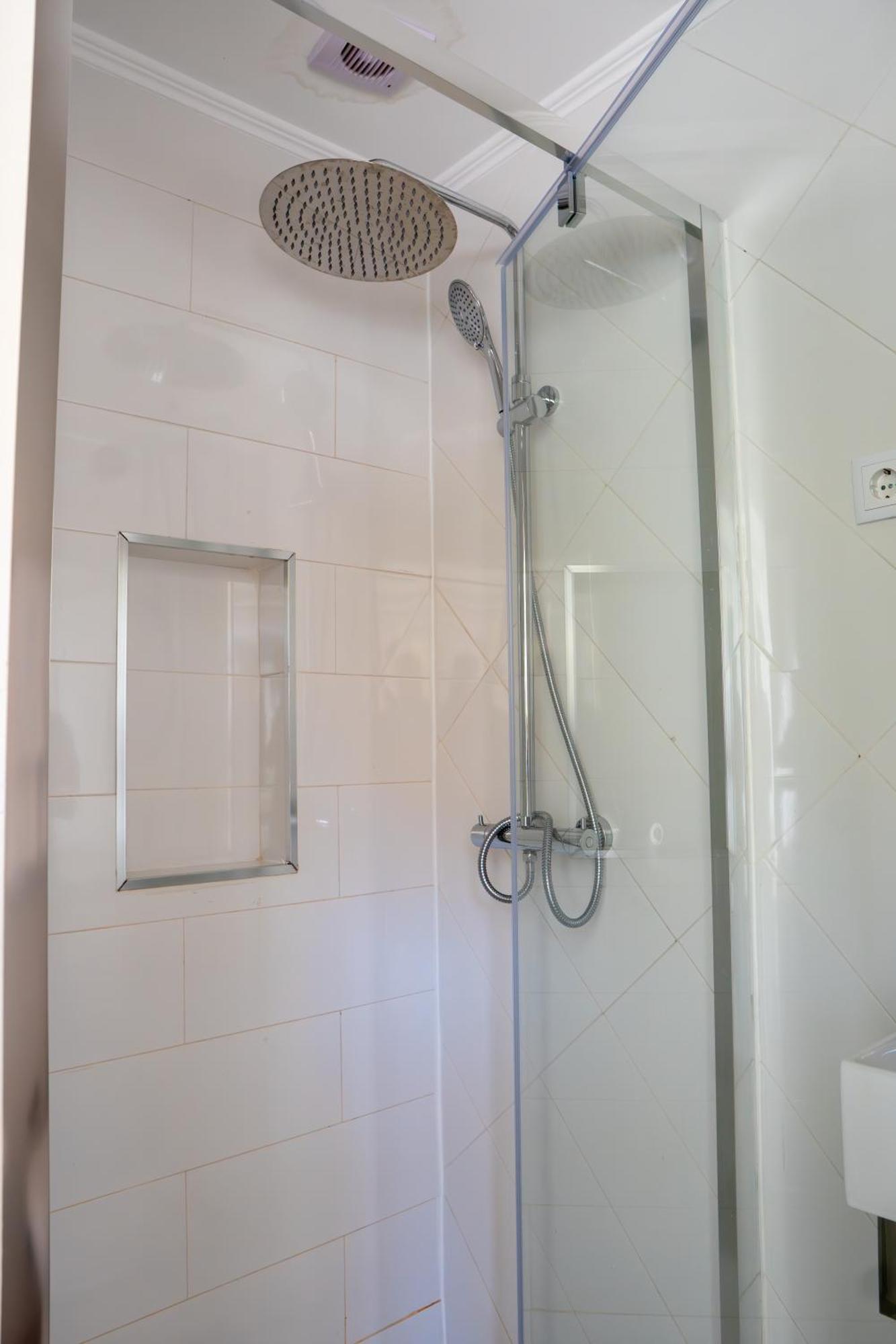 Matching Loures Guest House Экстерьер фото