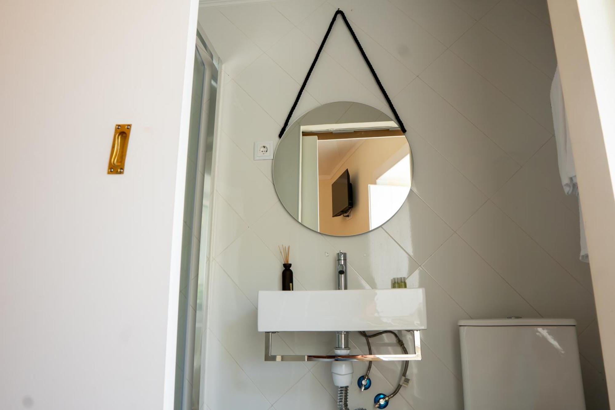 Matching Loures Guest House Экстерьер фото