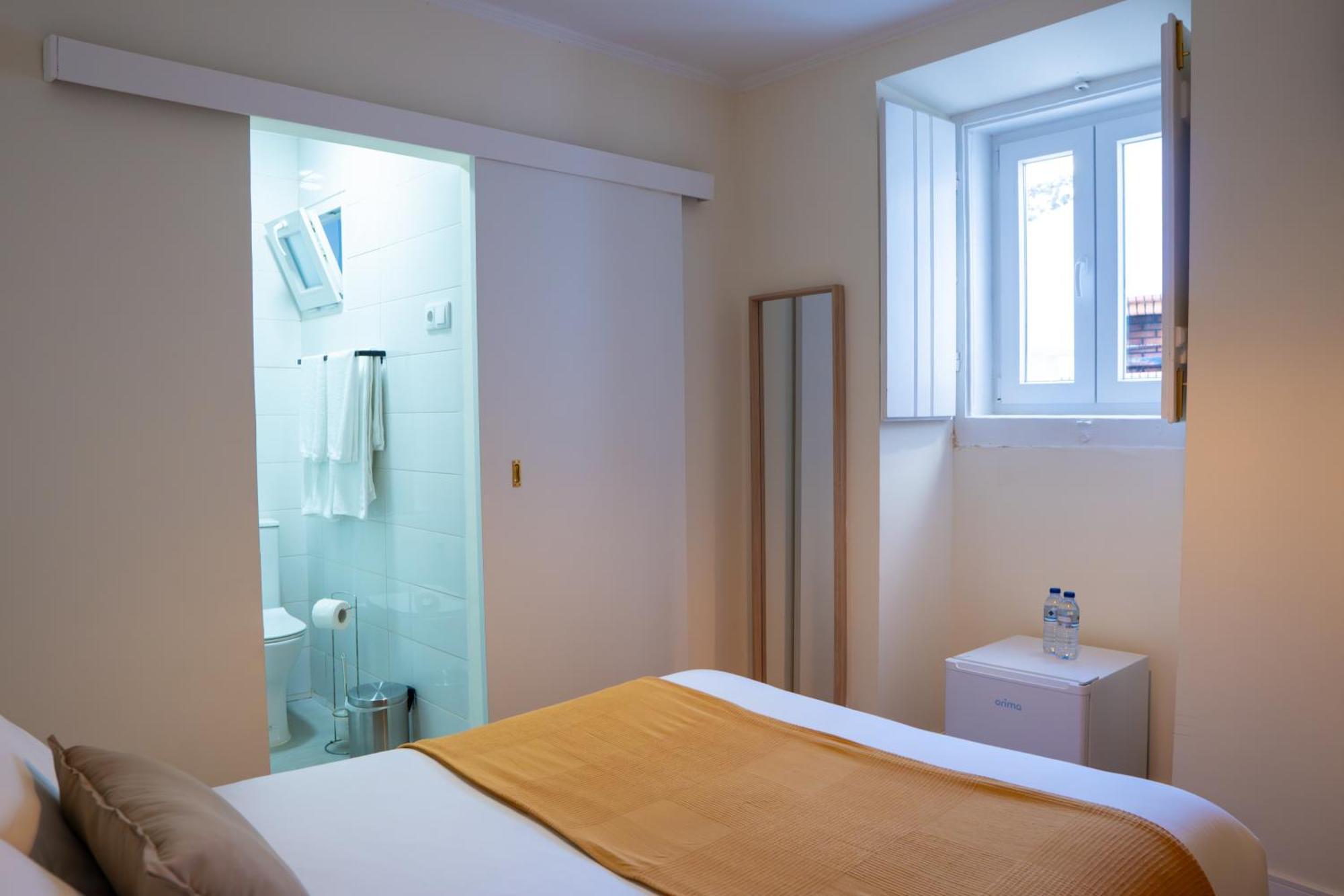 Matching Loures Guest House Экстерьер фото